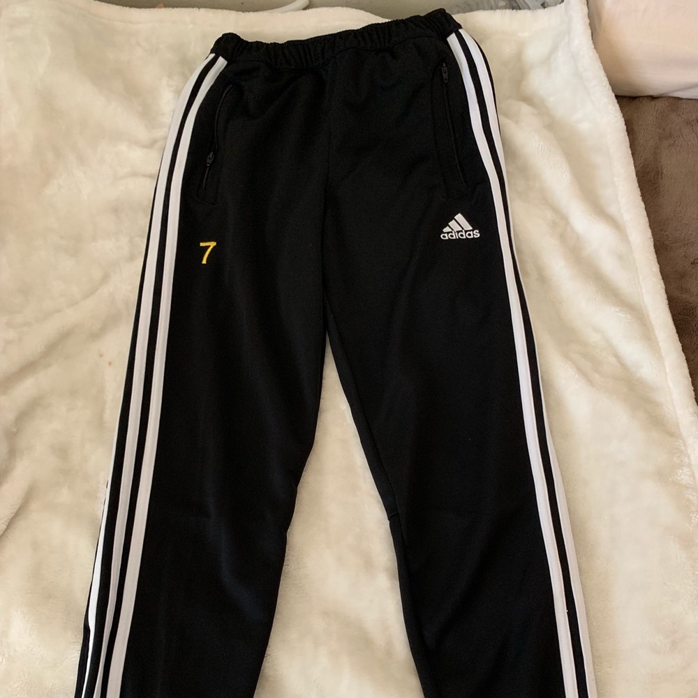 Adidas joggers -kids